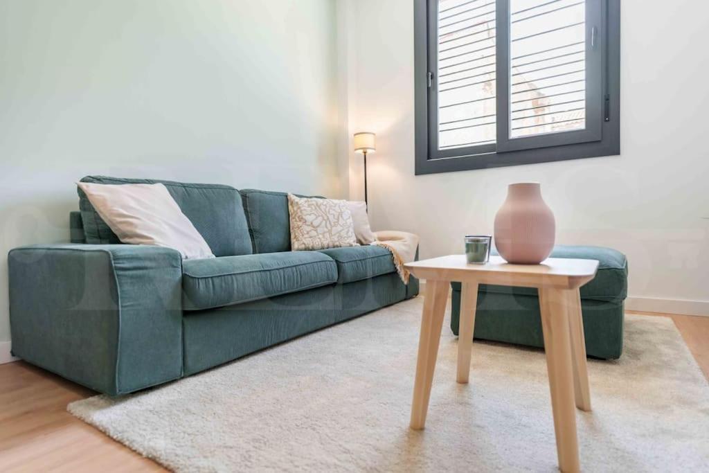 Fresh & Stylish Apartment With Parking By Rems Málaga Esterno foto